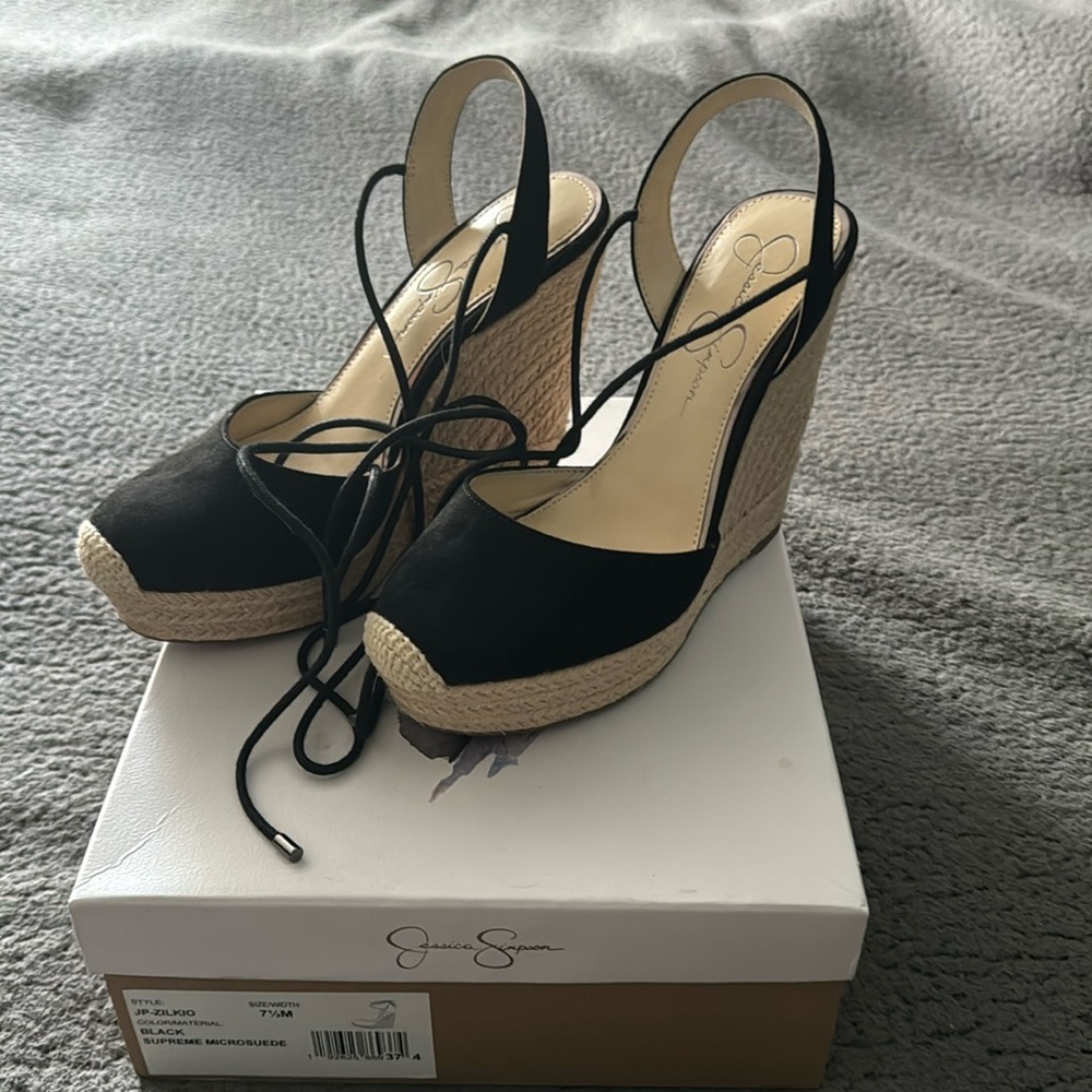 Jessic Simpson wedges
